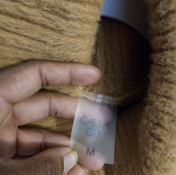 Calia by Carrie Underwood Cozy Tan Brown Comfy Turtleneck Sweater Size Medium - Picture 3 of 5